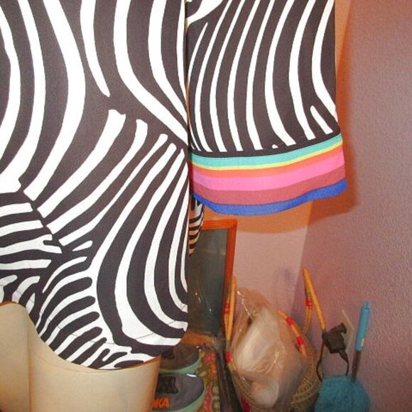 Trina Turk X INC Tunic Top Size XL Rainbow Cuff Zebra Chiffon Kimono Retro Pride - Picture 4 of 9